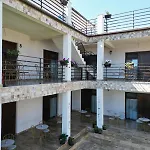 Casa Giulia Vama Veche