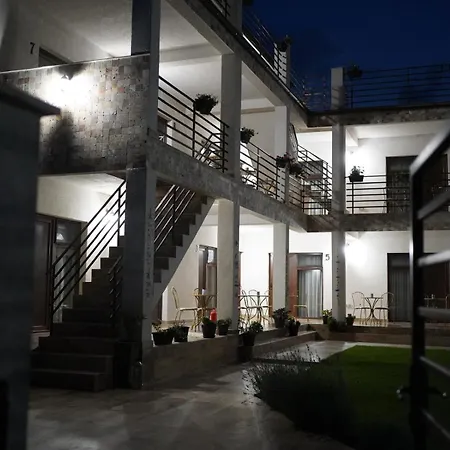 Guest house Casa Giulia 3*